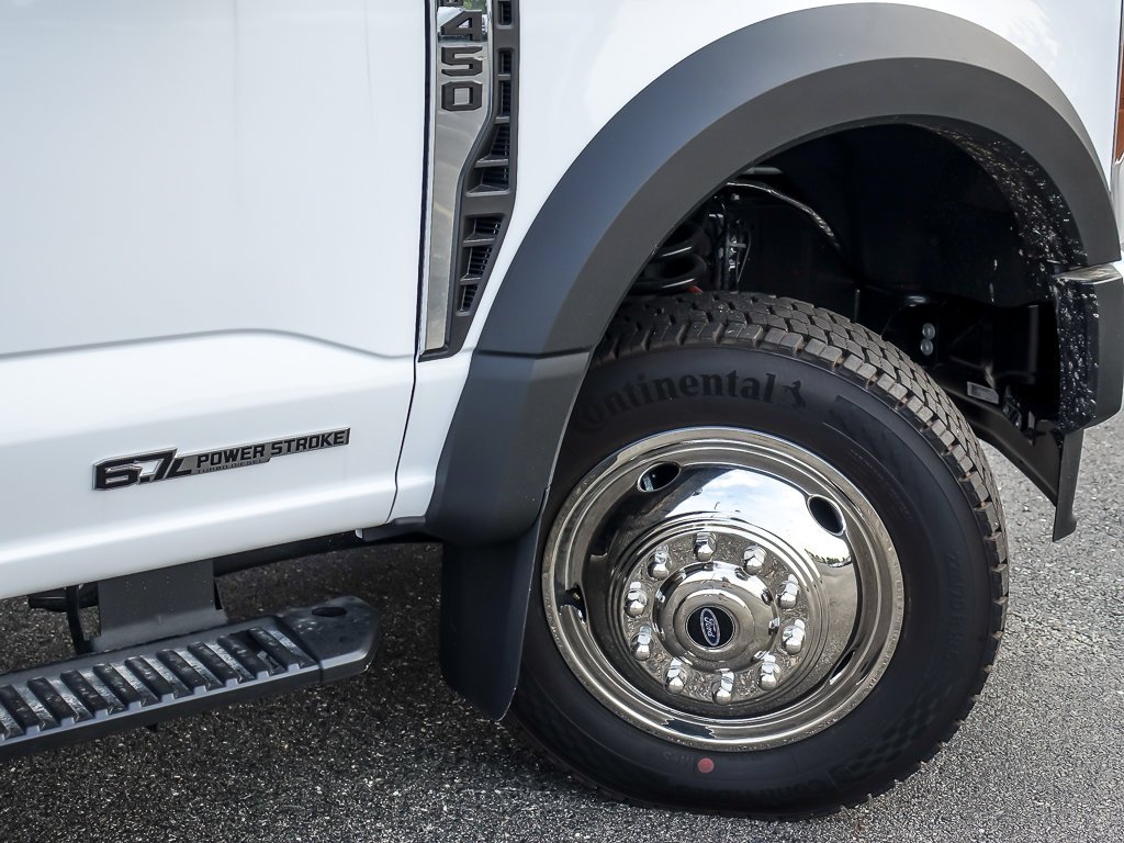 New 2026 Oxford White Ford XL image 11