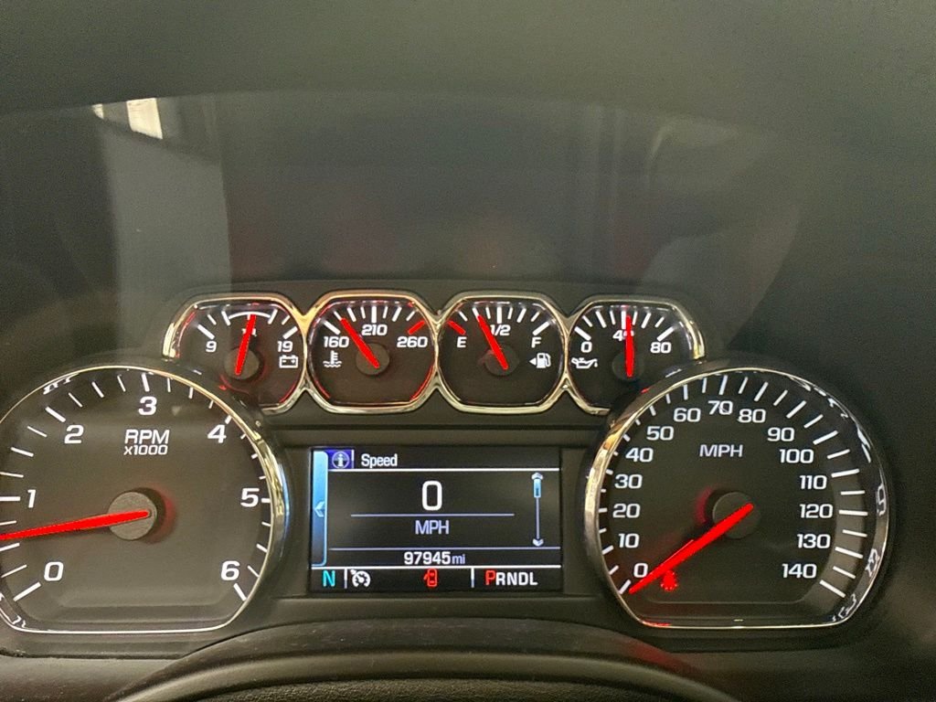 Used 2018 Pepperdust Metallic Chevrolet LT image 12
