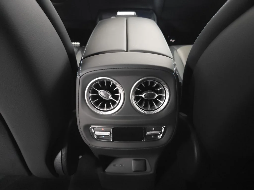 Certified Used 2025 Black Mercedes-Benz G 580 image 29