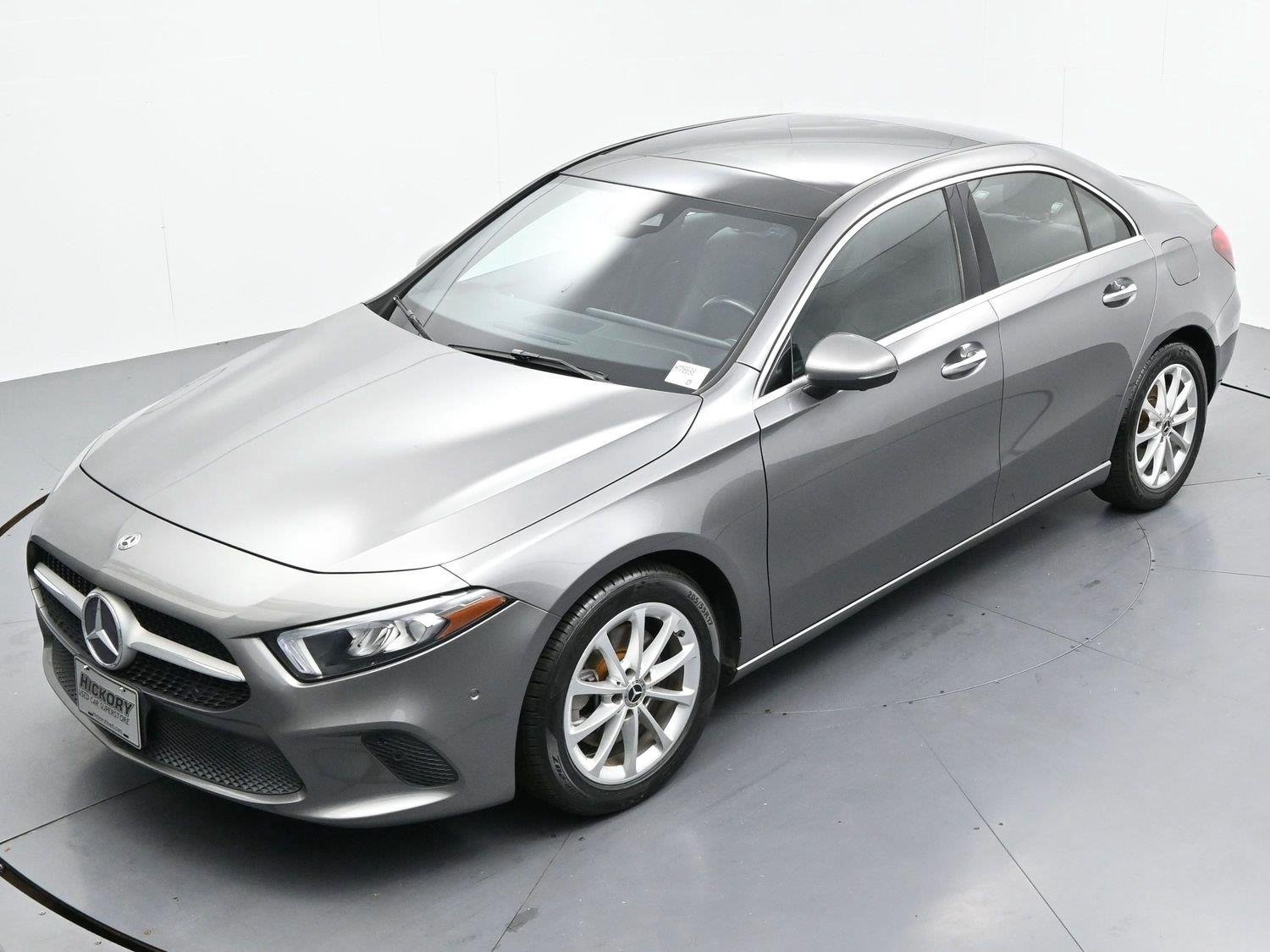 Used 2019 Mountain Grey Metallic Mercedes-Benz A 220 image 35