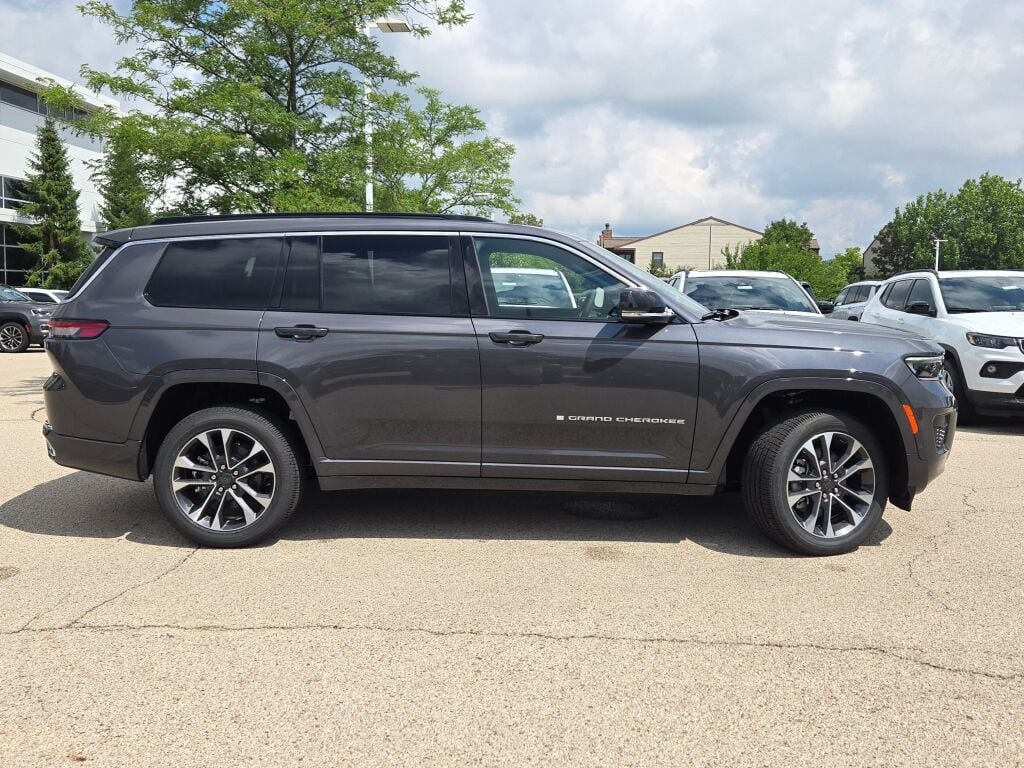 2025 Jeep Grand Cherokee L Overland - Photo 6