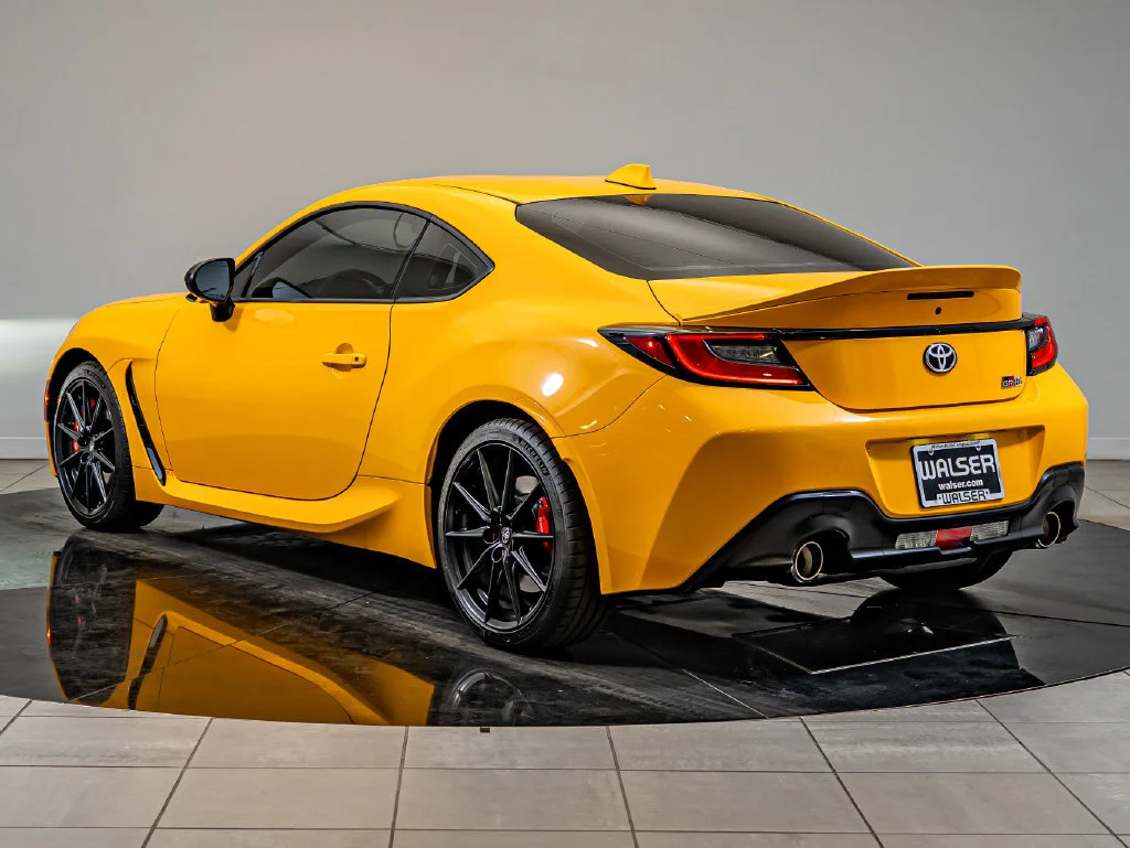 Used 2026 Yuzu Toyota Yuzu Edition image 7