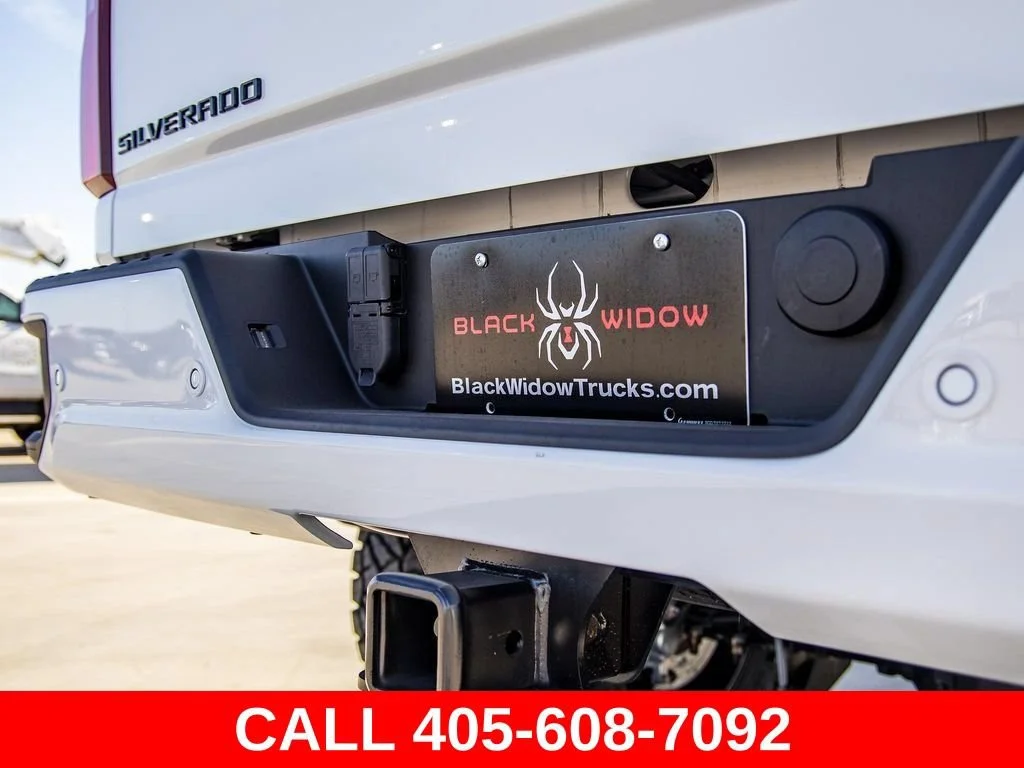 2025 Chevrolet Silverado 3500 HD High Country - Photo 17