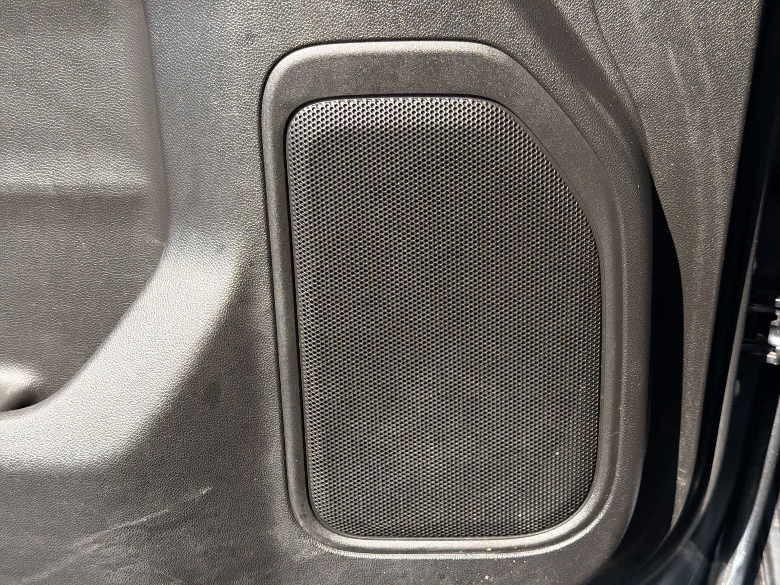 Used 2022 Shadow Gray Metallic Chevrolet LT image 30