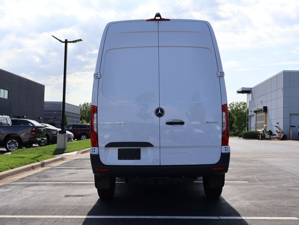 New 2026 Arctic White Mercedes-Benz Cargo 144 WB image 6