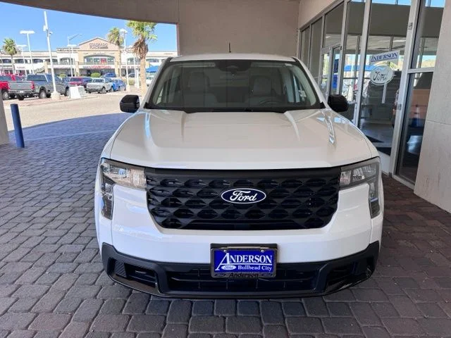 Certified Used 2025 Oxford White Ford XLT image 8