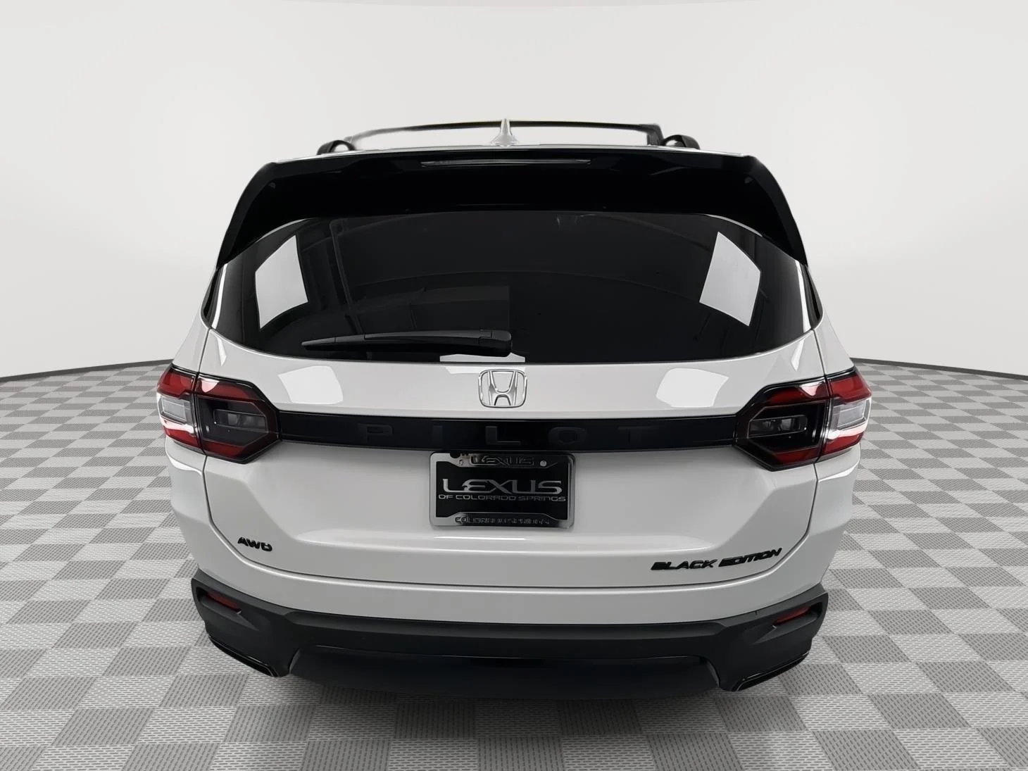Used 2026 Platinum White Pearl Honda Black Edition image 3