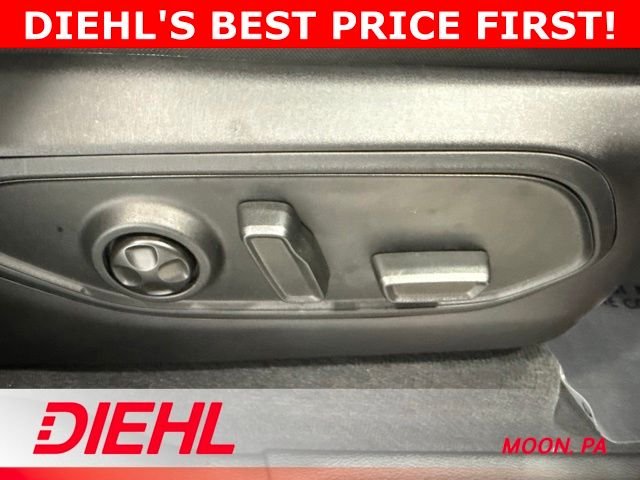 Used 2025 Red Jeep Limited image 14