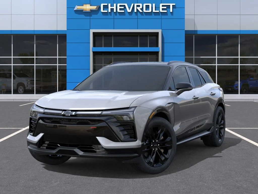 2027 Chevrolet Blazer EV SS - Photo 6