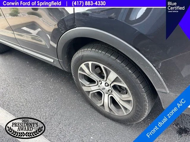 Certified Used 2019 Agate Black Metallic Ford Platinum image 12