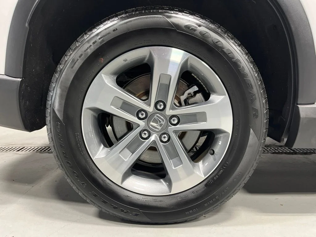 2025 Honda Pilot EX-L - Photo 38