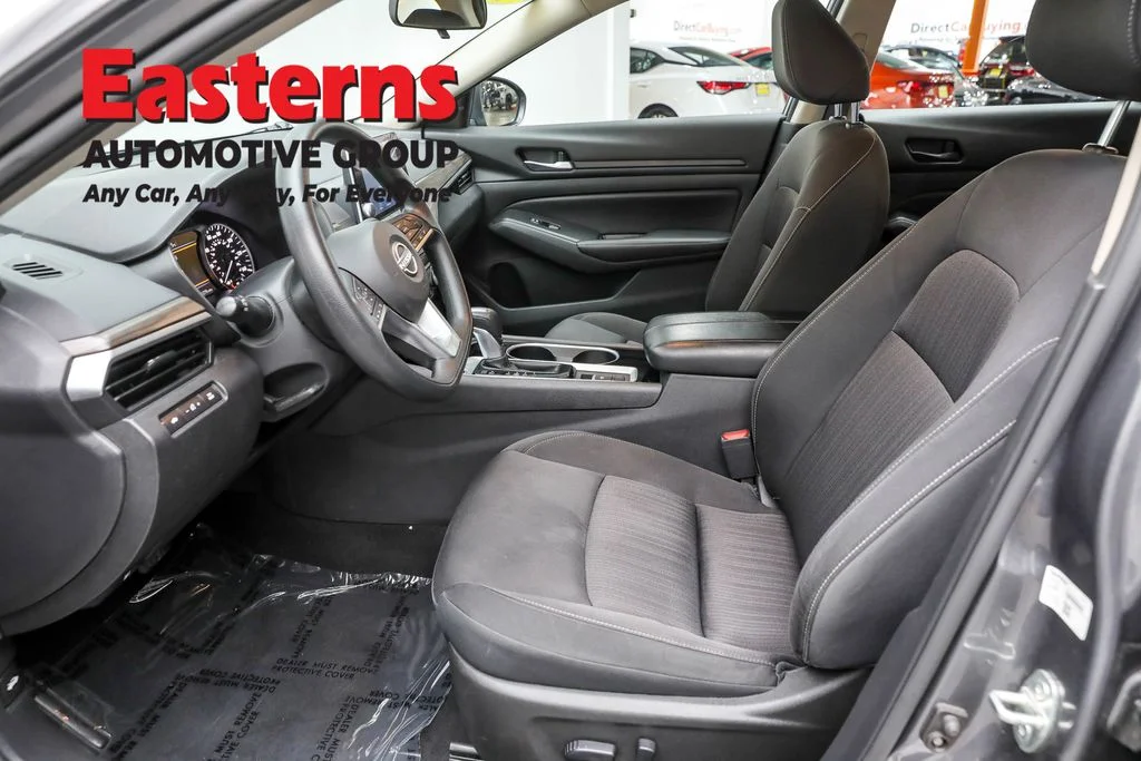 Used 2024 Gray Nissan 2.5 SV image 14