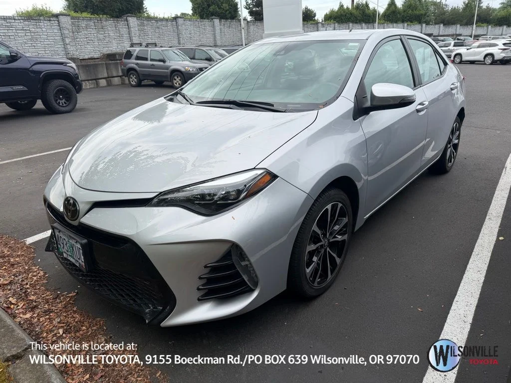 2018 Toyota Corolla XSE AT's photo