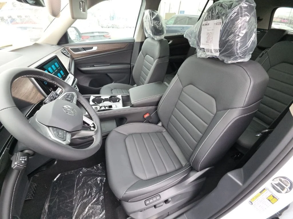 2026 Volkswagen Atlas SEL - Photo 13
