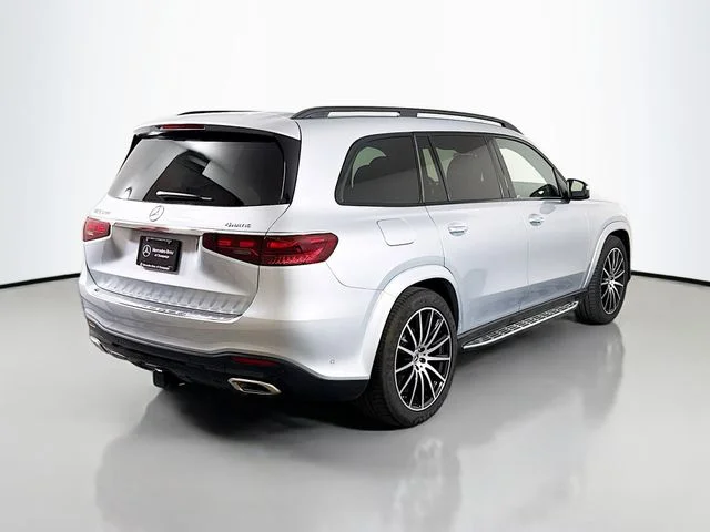 Used 2025 Silver Mercedes-Benz GLS 580 image 7