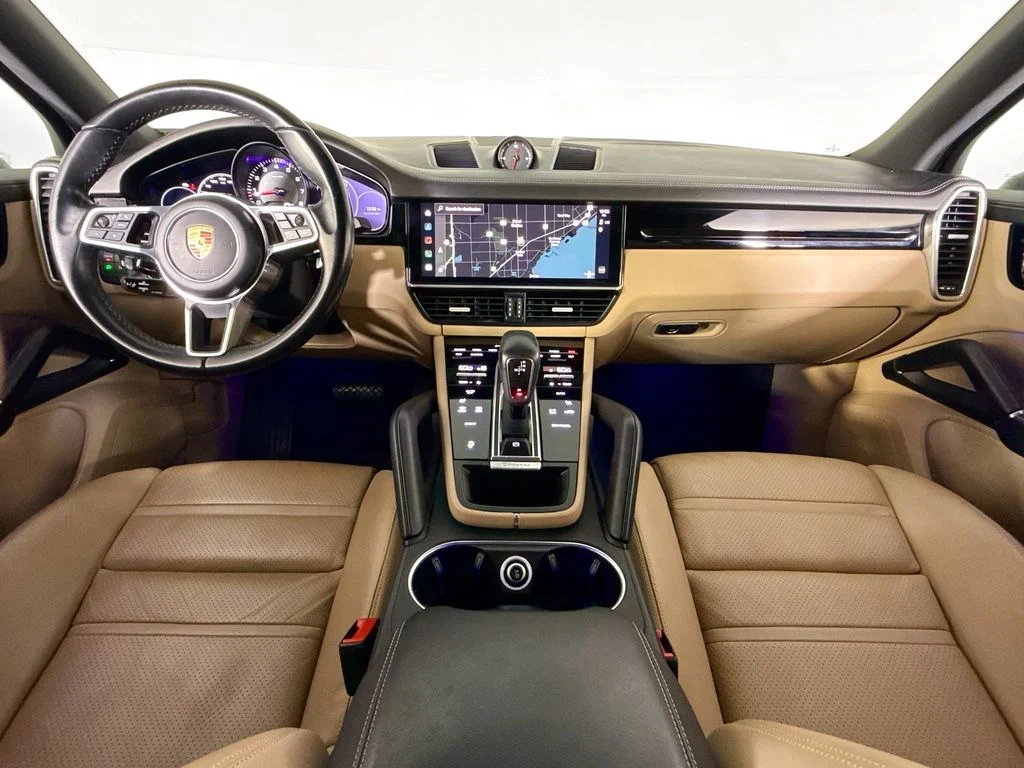 Used 2023 Moonlight Blue Metallic Porsche  image 11