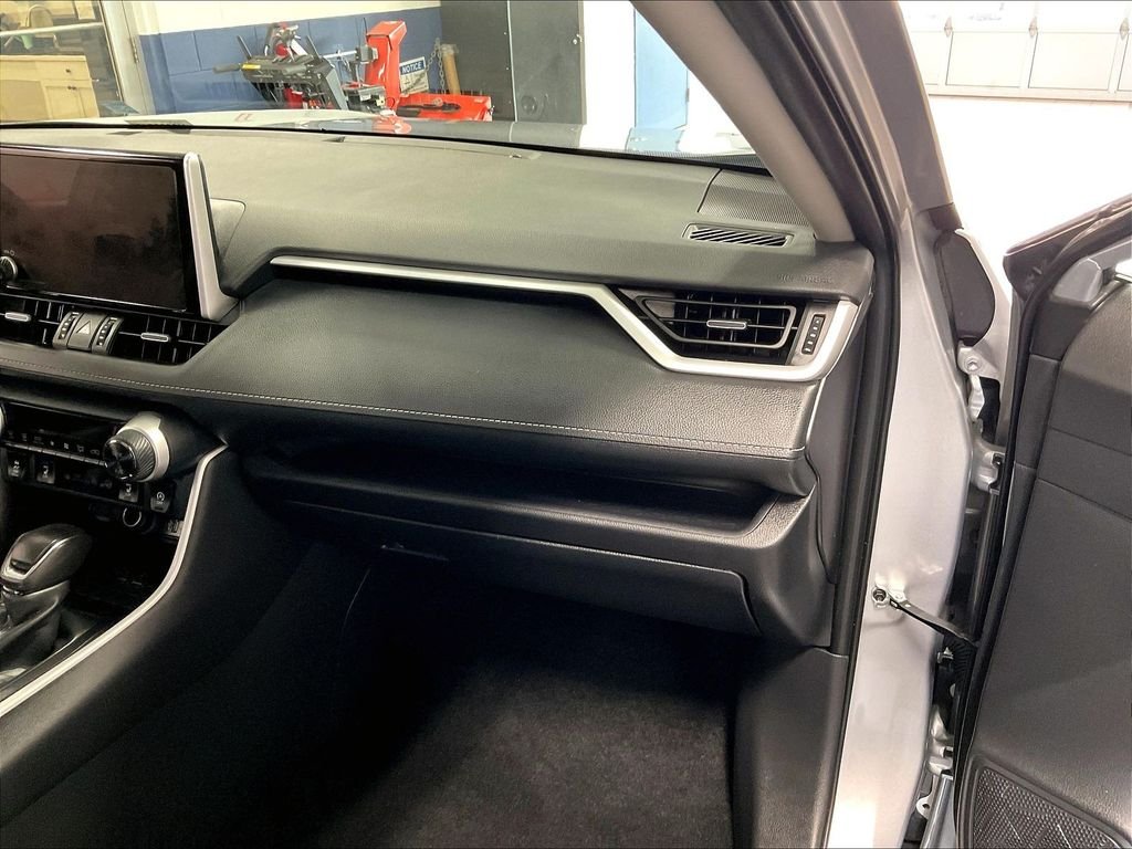 Used 2024 Silver Toyota XLE Premium image 13