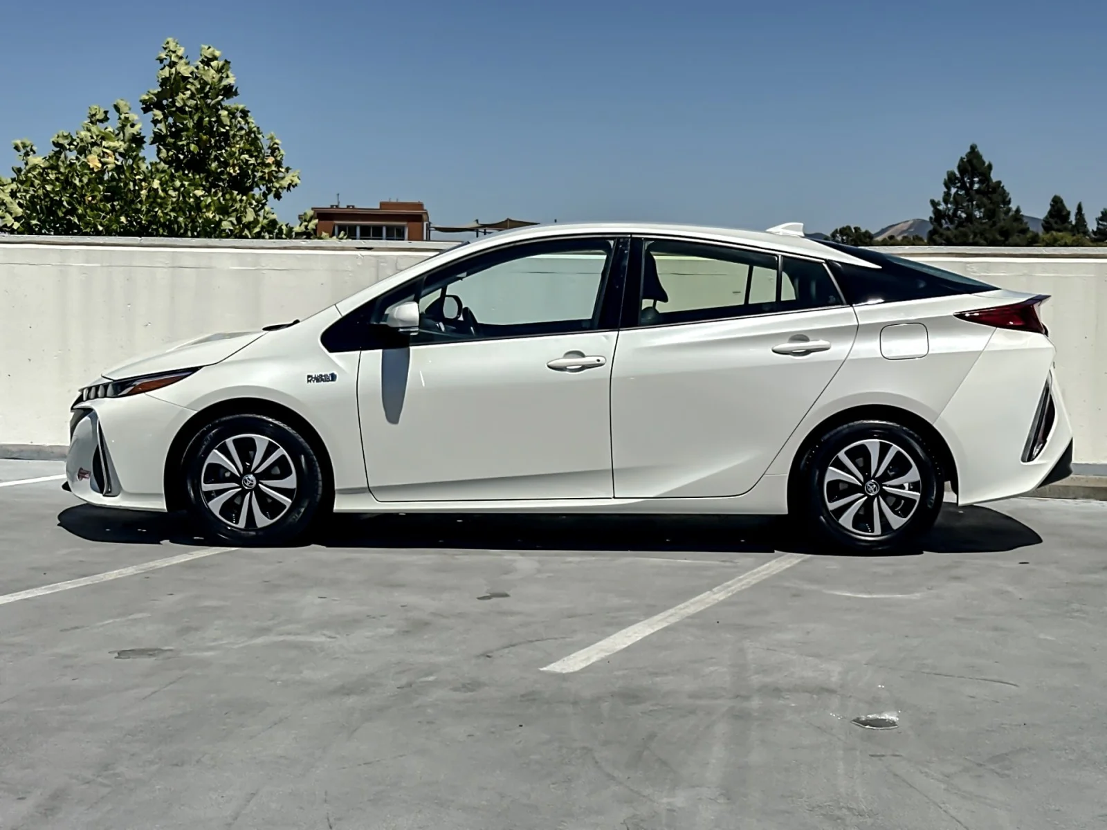 Used 2017 TOYOTA Toyota Advanced image 2