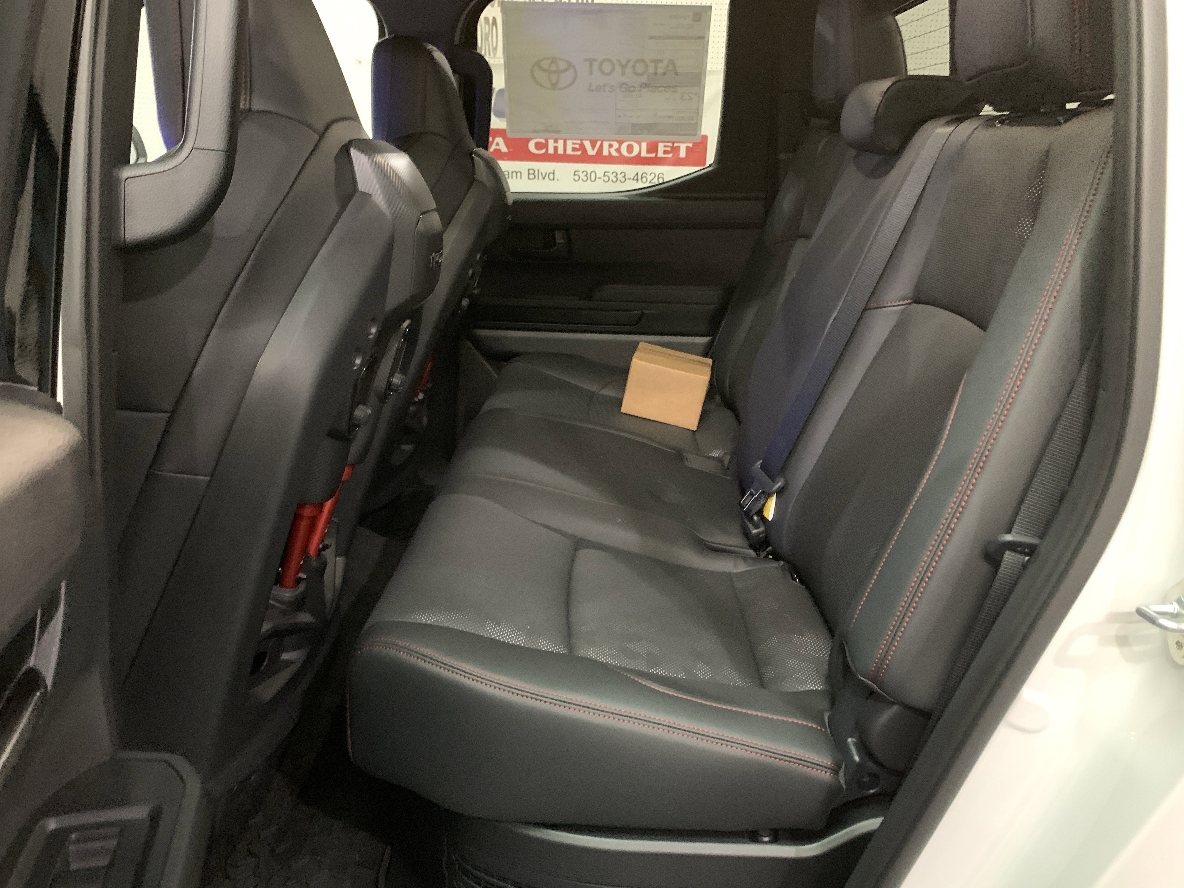 2025 Toyota Tacoma TRD Pro - Photo 11