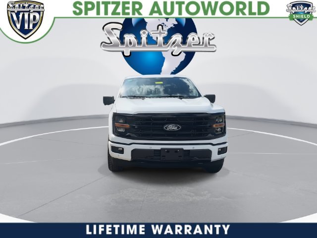 New 2026 Oxford White Ford XLT image 6