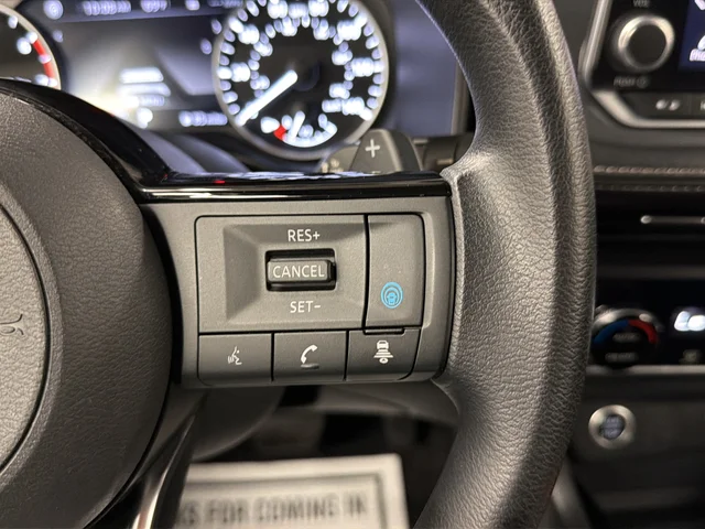 Used 2023 Gray Nissan SV image 39