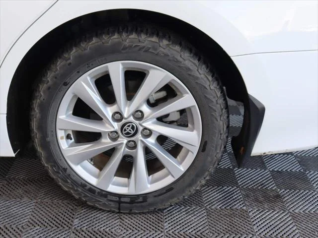 2024 Toyota Camry LE - Photo 16