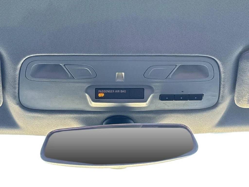 Used 2016 NIGHTFALL GRAY METALLIC Chevrolet 2SS image 20