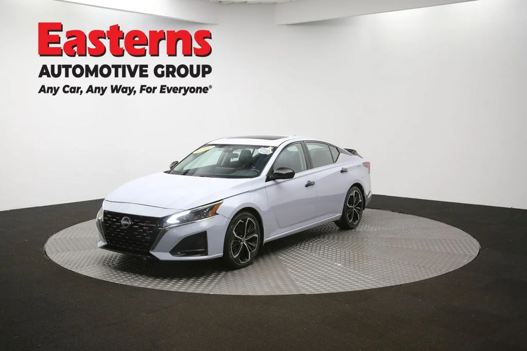 Used 2024 Gray Nissan 2.5 SR image 51