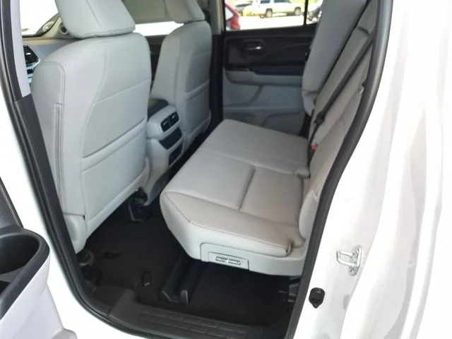 New 2026 Platinum White Pearl Honda RTL image 37