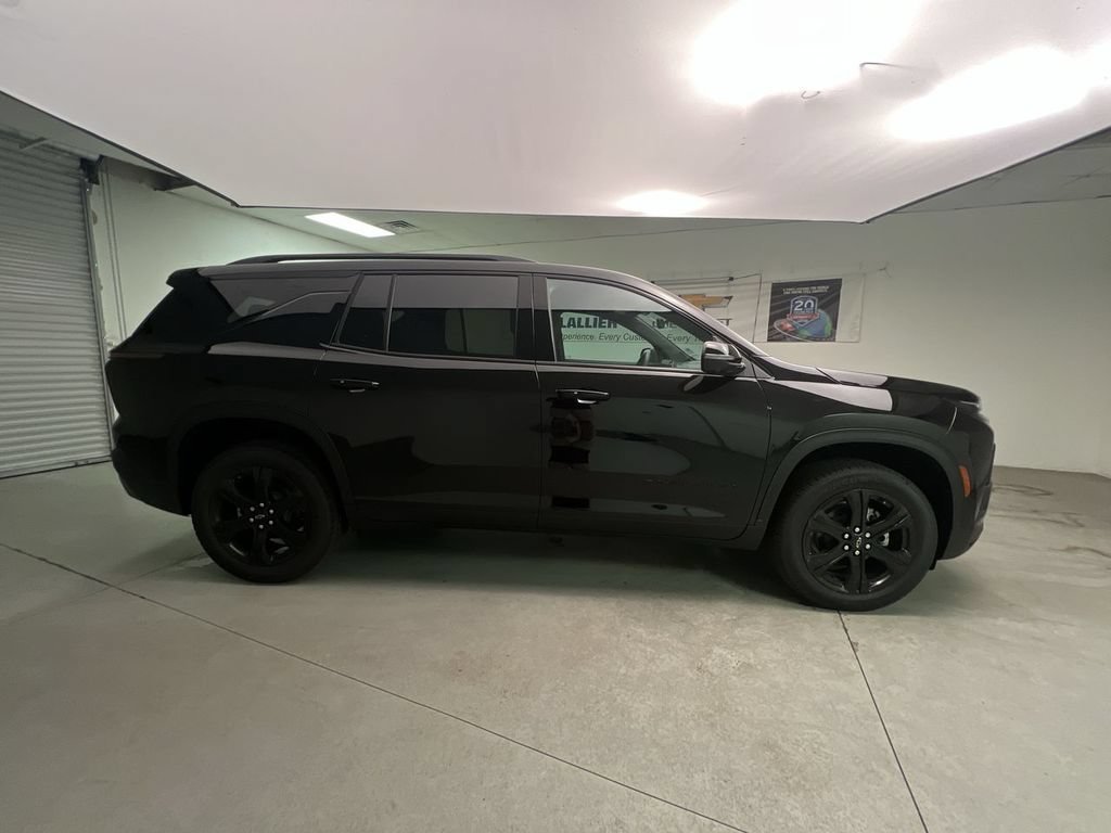 2027 Chevrolet Traverse LT - Photo 9
