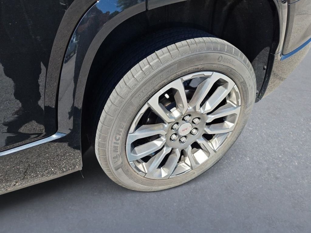 Used 2023 Black GMC Denali image 7