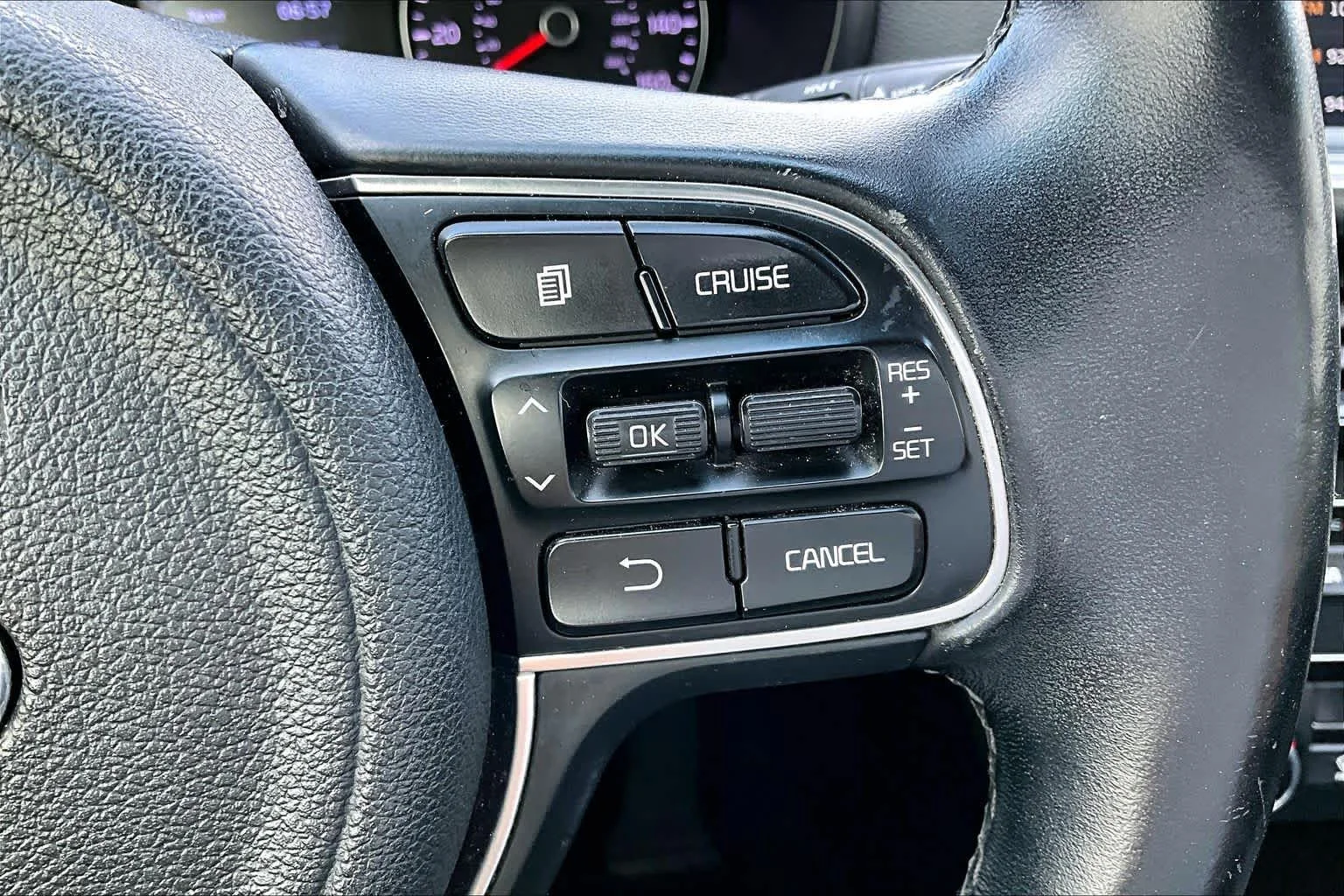 Used 2018 Ebony Black Kia EX image 22