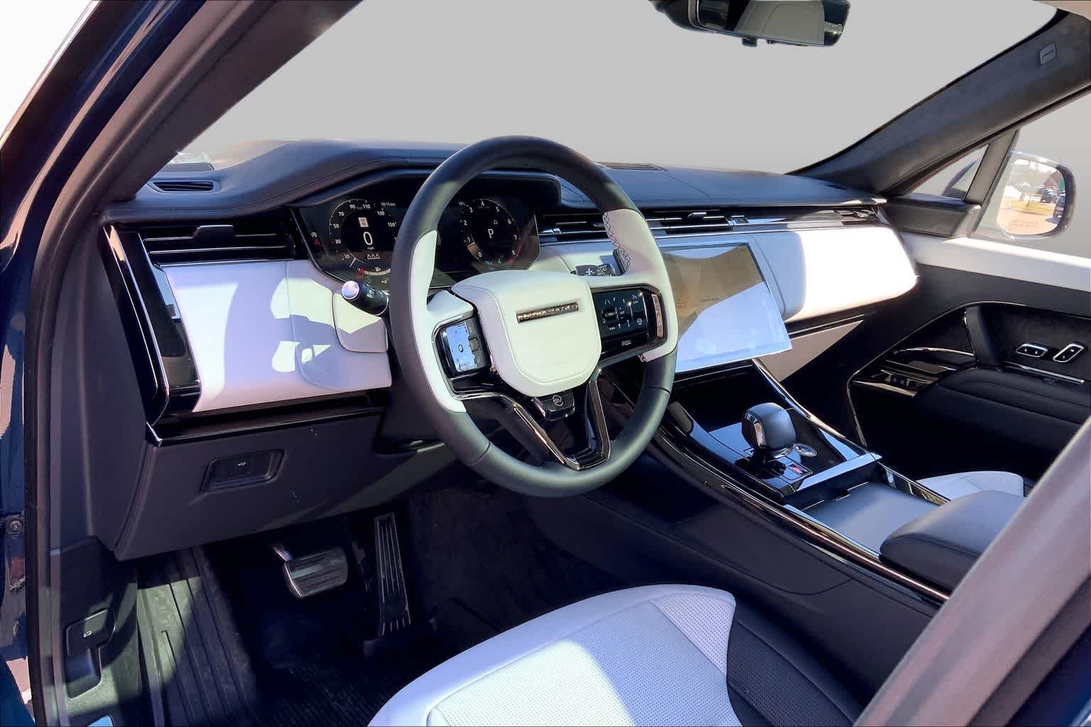 New 2026 Petrolix Blue Land Rover SV image 9