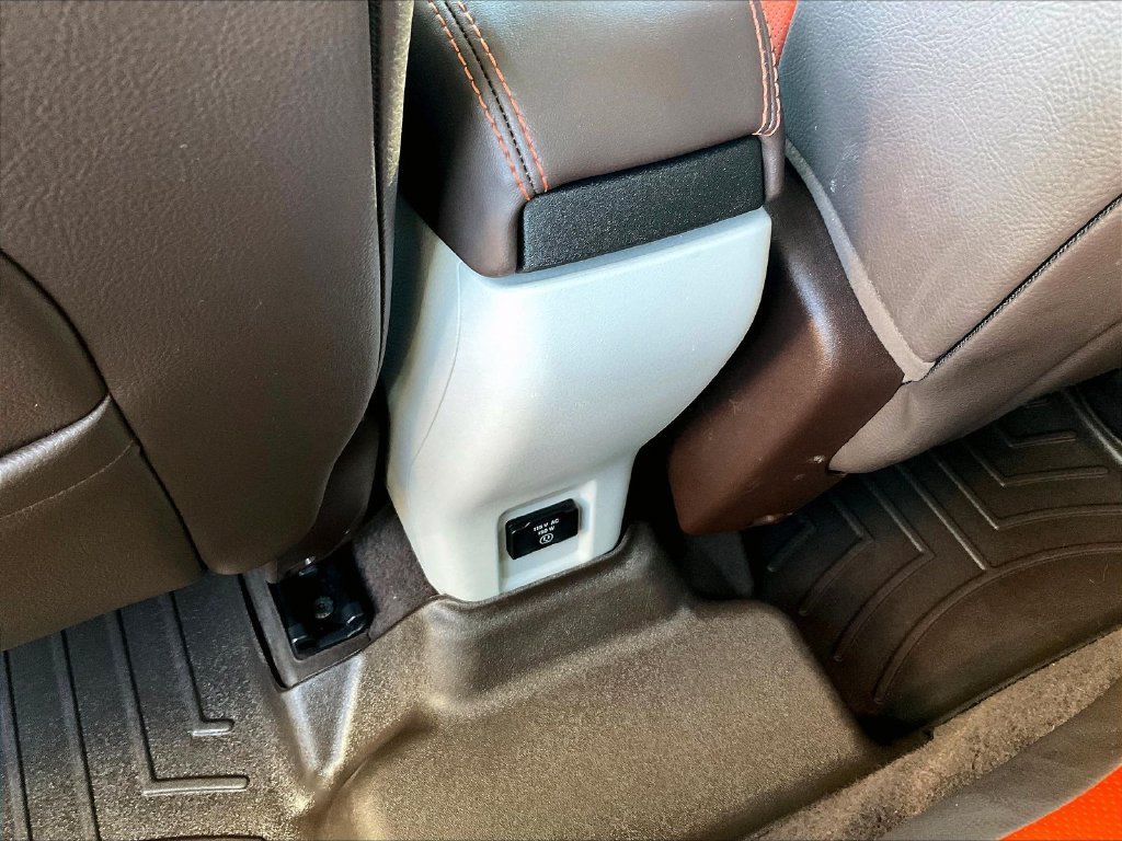 Used 2017 White Jeep Limited image 28