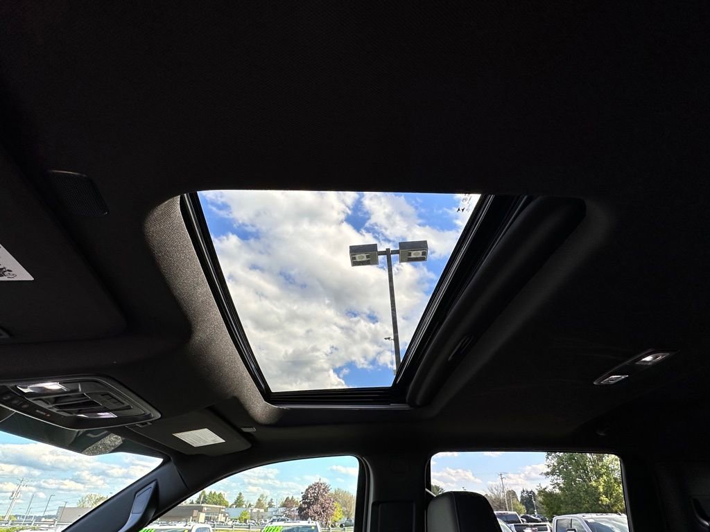 2026 GMC Sierra 1500 AT4 - Photo 24