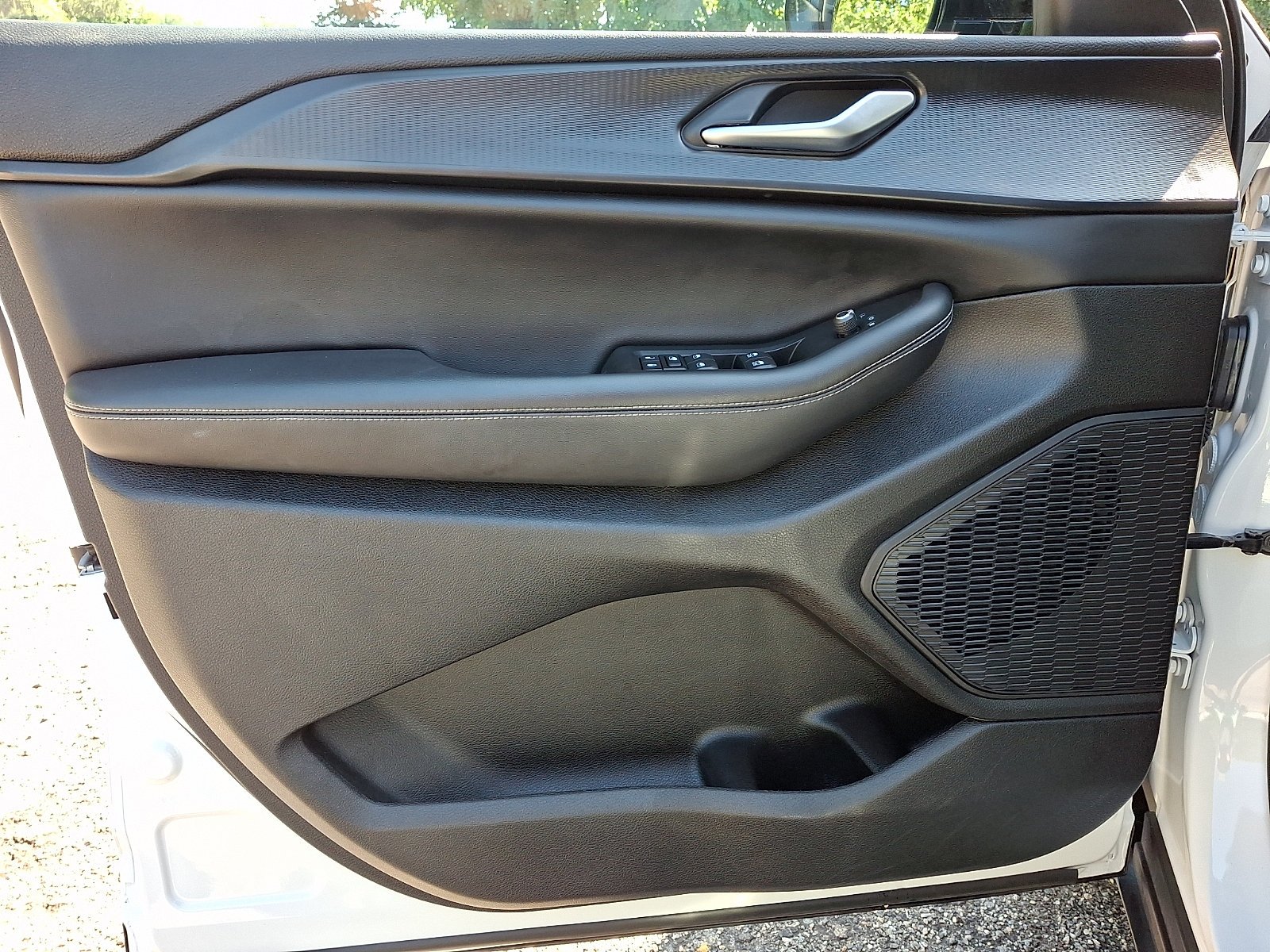 Used 2023 Bright White Clearcoat Jeep Altitude image 13