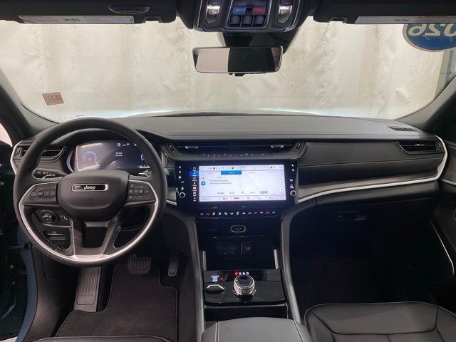 New 2026 Steel Blue Exterior Paint Jeep Limited Reserve image 11