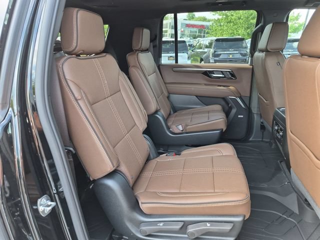 2026 Chevrolet Suburban High Country - Photo 30