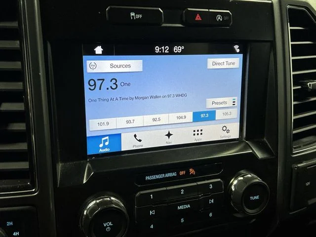 Used 2018  Ford XLT image 14