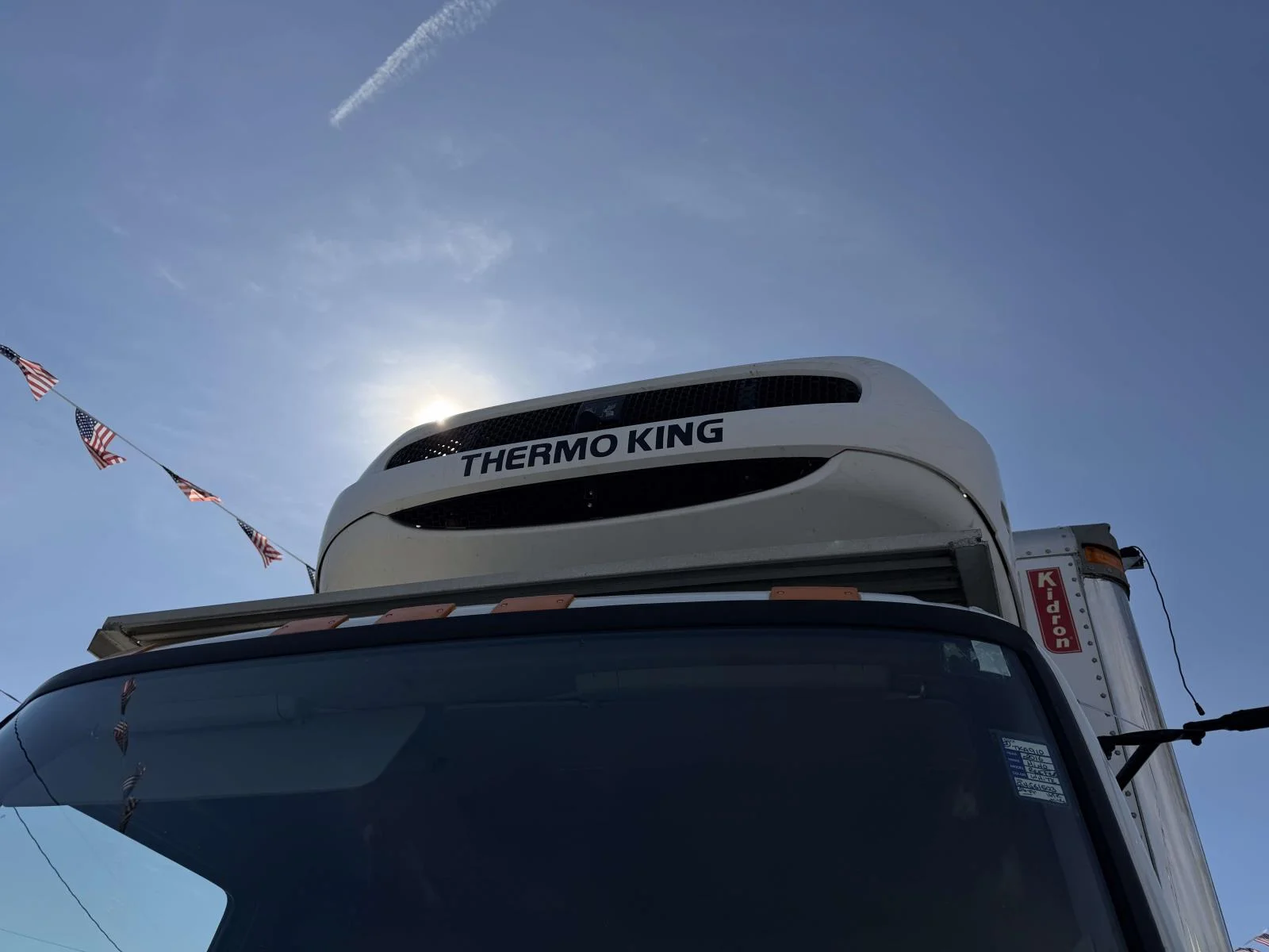 Used 2016 White Hino 268 image 4