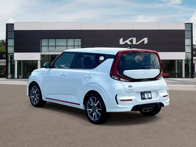 Used 2022 White Kia Turbo image 6