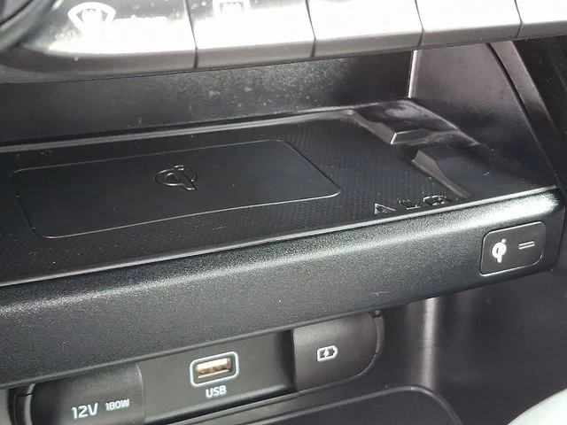 Used 2024 Black Kia GT-Line image 27