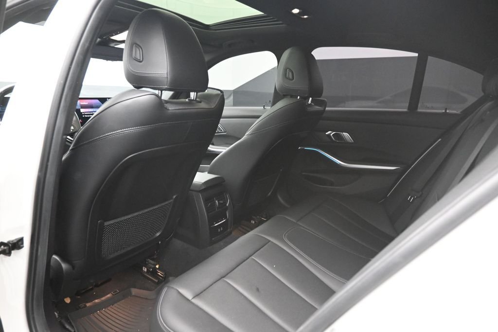 Used 2023 White BMW 330i image 2