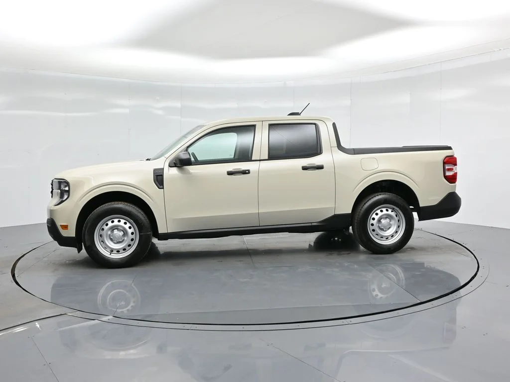 New 2025 Desert Sand Ford XL image 24