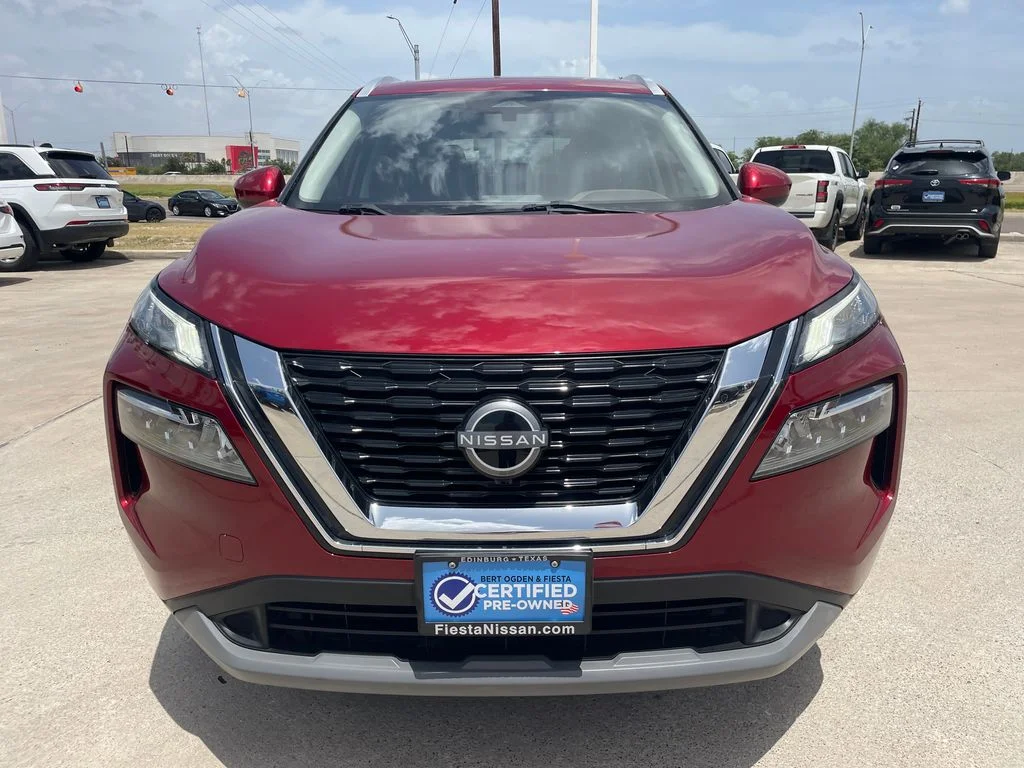 Used 2023 Red Nissan SV image 8