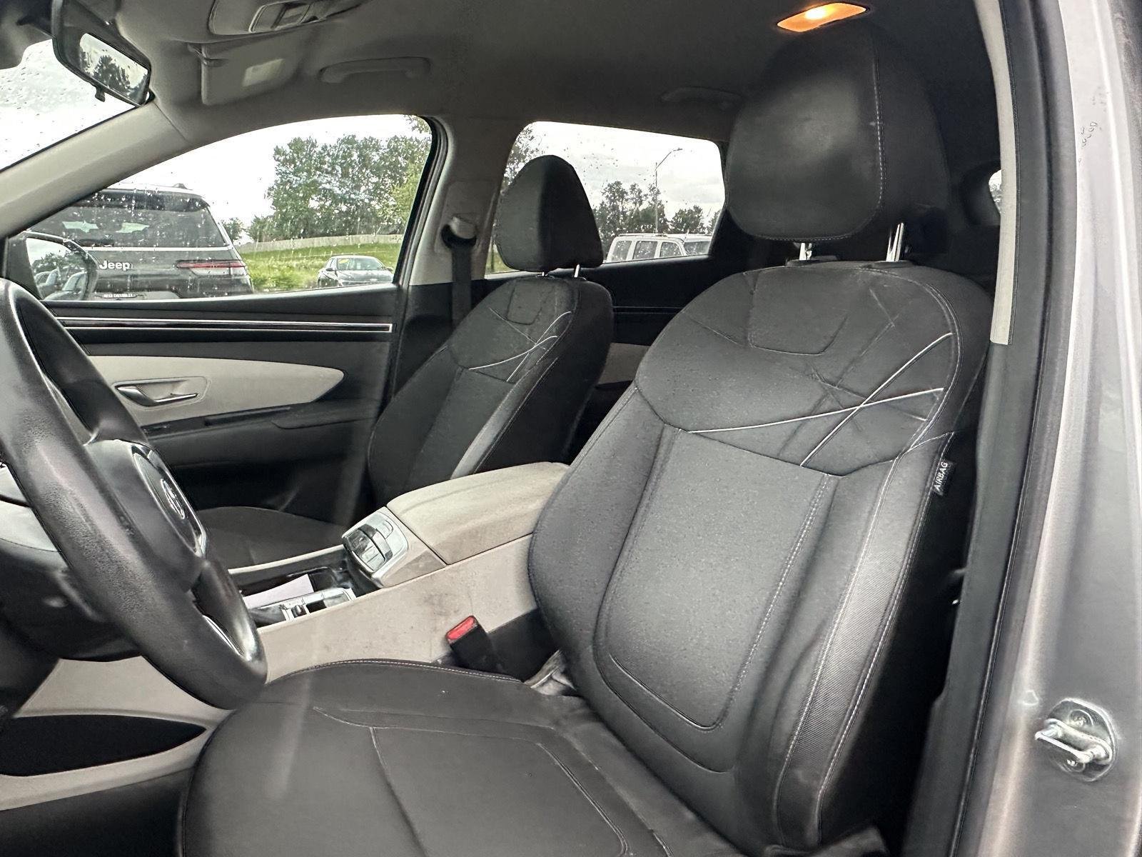 Used 2022 Shimmering Silver Hyundai SEL image 8