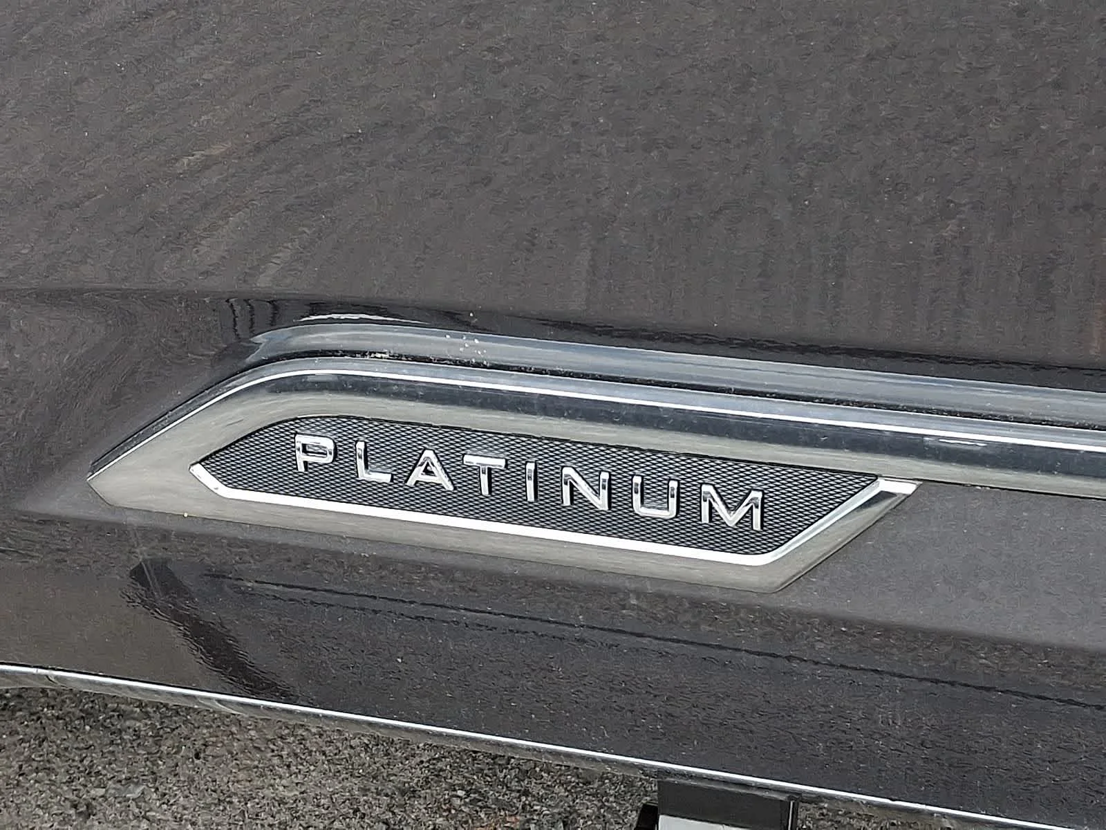 New 2026 Magnetic Gray Metallic Toyota  Platinum image 19