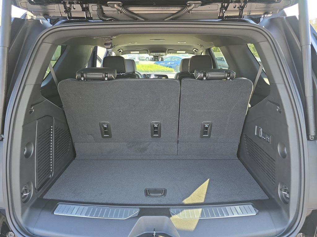 2026 Chevrolet Tahoe Premier - Photo 12