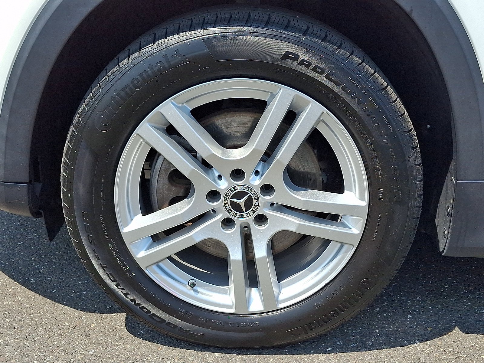 Certified Used 2022 Polar White   149 Mercedes-Benz GLB 250 image 8