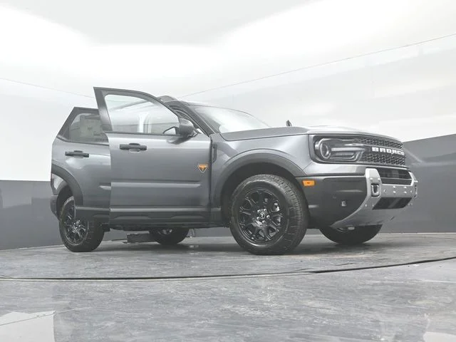 New 2026 Carbonized Gray Metallic Ford Badlands® image 30